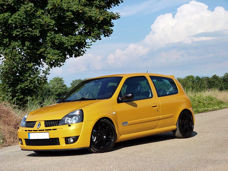 [Renault] Clio RS - Page 7 22310