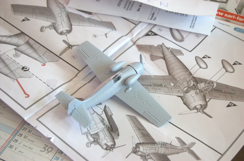 Curtiss P-40 Airfix et Trumpeter - 1/72 - special project - Page 3 4010