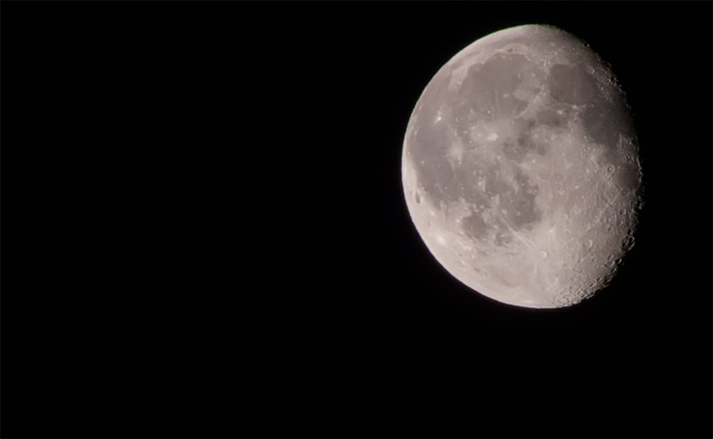 La lune (bien evidement) Lune211