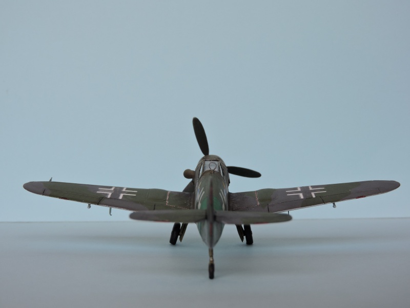 MESSERSCHMITT 109 K4 Réf 074 Messer49