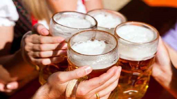 المشروبات الكحولية تسبب 7 أشكال من السرطان 57923010