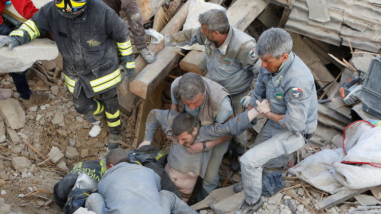 بالصور.. زلزال مدمر يضرب وسط إيطاليا 57bd6d19