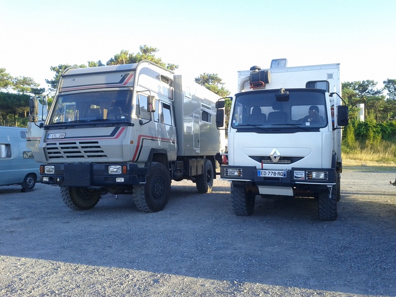 je vends mon camping-car Renault 4x4 - Page 17 Voy1110