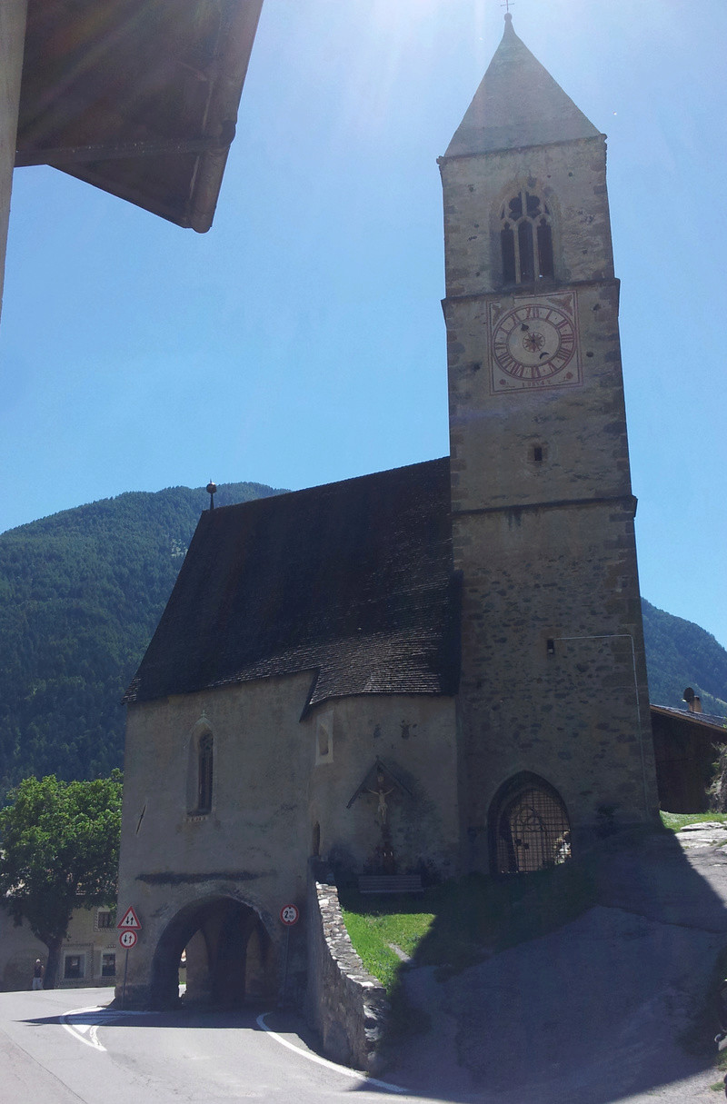 3 jours, 6 pays, 14 frontières et 1600km entre cols et lacs des Alpes 20160817