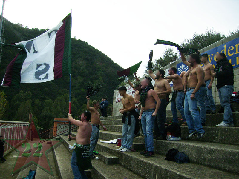 Stagione Ultras 2010-2011 - Pagina 2 214