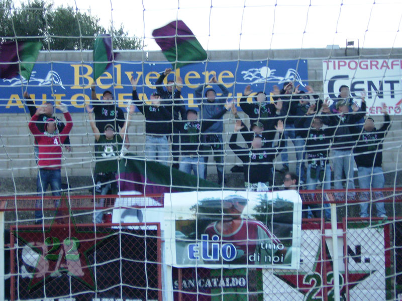 Stagione Ultras 2010-2011 - Pagina 2 413