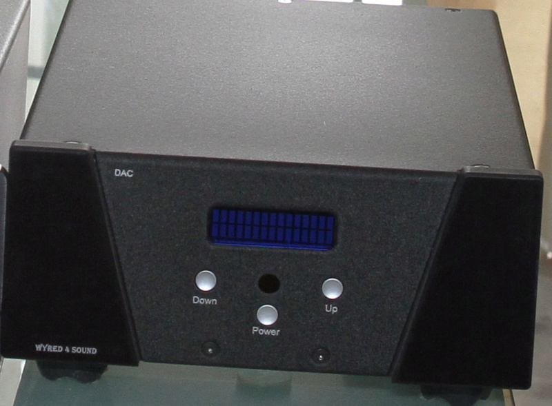 Theta Basic CD Transport / Wyred 4 Sound Dac1 D/A Converter 4a10