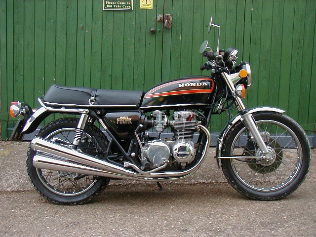 Présenteznous donc toutes les motos que vous avez possédé !  Page 3