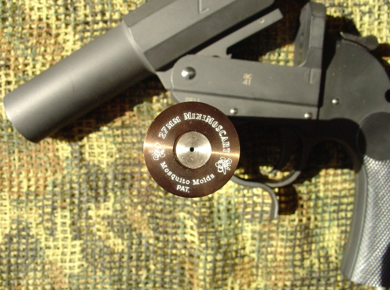 CAW Kampfpistole, ABS version 33-she10