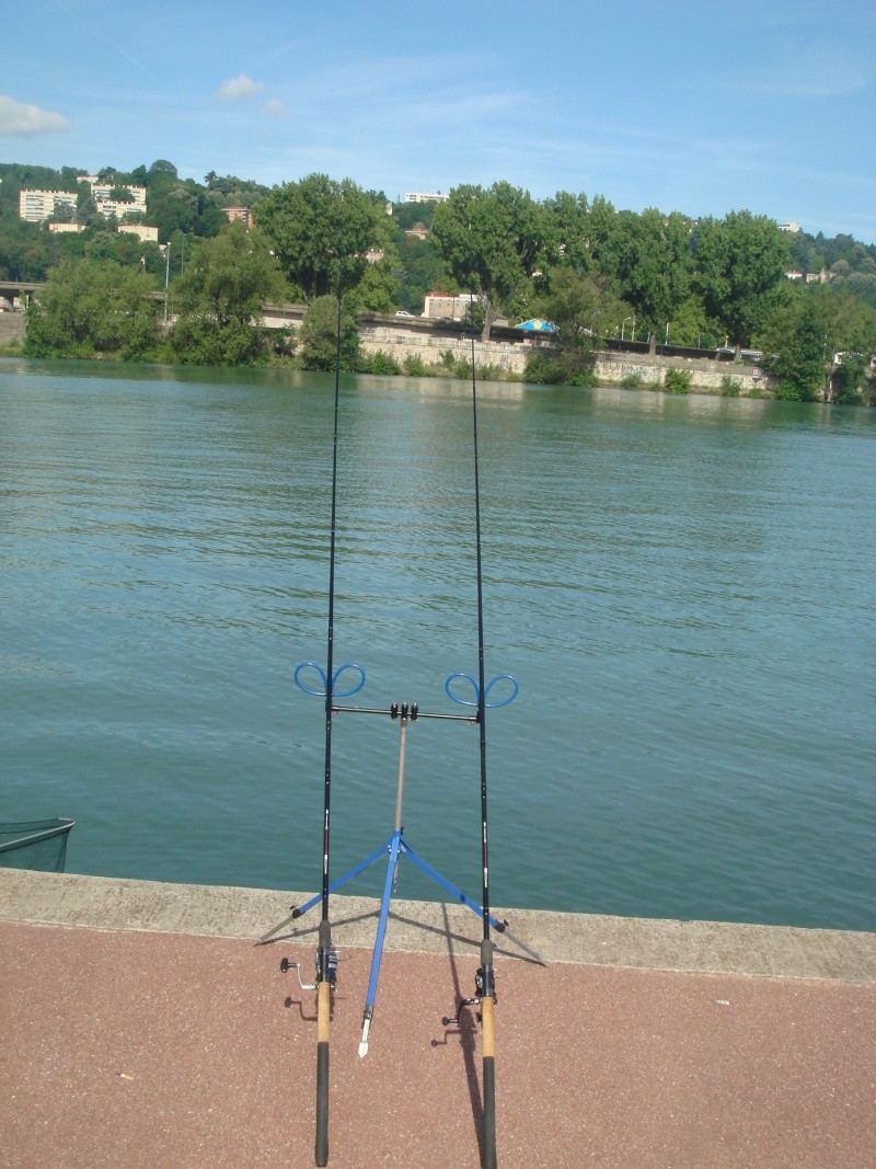 2 cannes feeder Garbolino Dsc01910