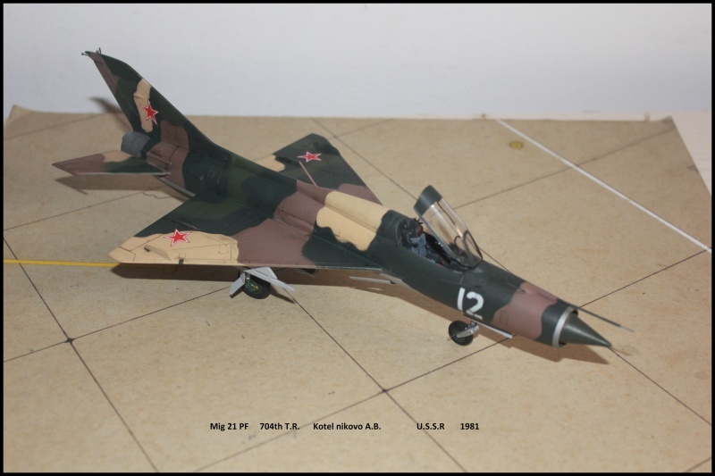 MIG 21 PF   Revell 1977 revisité... Mig_2113