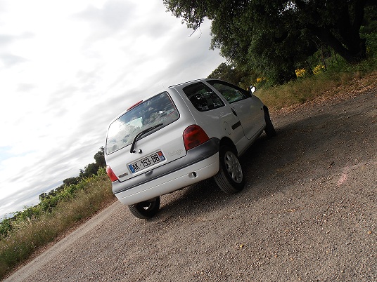 twingo  authentique ......... P1010021