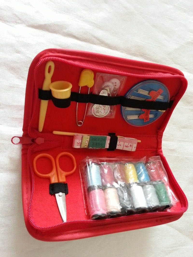 TRAVEL SEWING CASE 2012-134