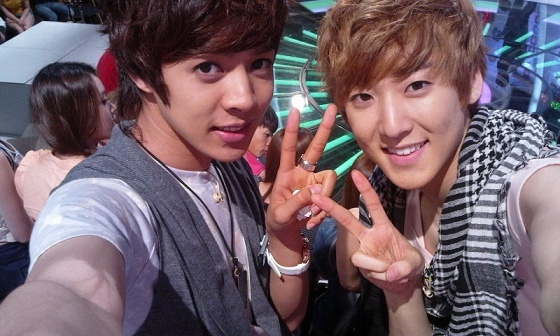 [NEWS 100802] U-KISS' Alexander & Kevin Selected As The New MCs For Arirang Music Show 13919210