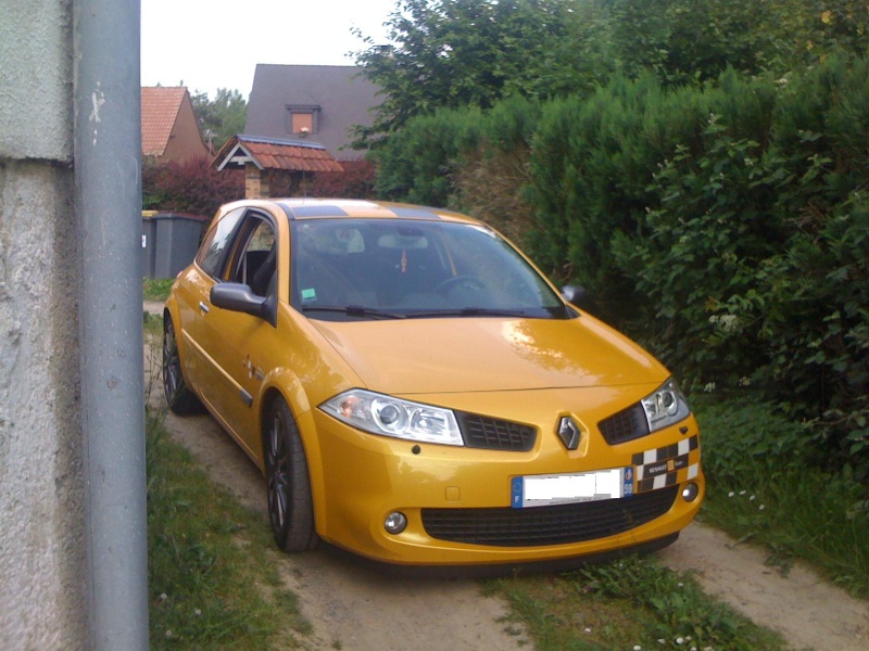 Ma nouvelle mégane rs F1 team R26 jaune sirius - Page 5 Photo_10