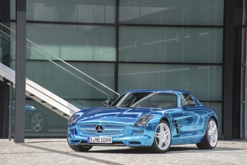 [Videos] SLS AMG E-Cell & SLS AMG Coupé Electric Drive - Page 2 002-sl10