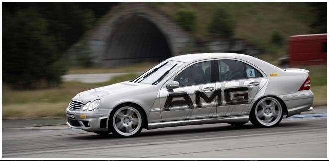 [Essai] La Mercedes C55 AMG (W203) 2003-2007   8pp910