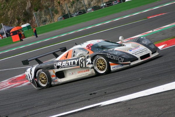 La Mercedes SLS GT3 (2010) Mosler10