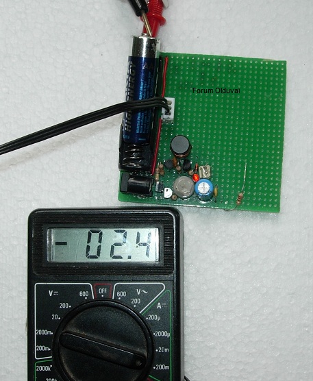 Un projet de compteur geiger à transistors Couran11