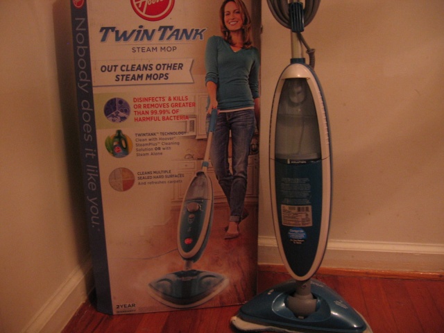 Hoover TwinTank Steam Mop Review 00910