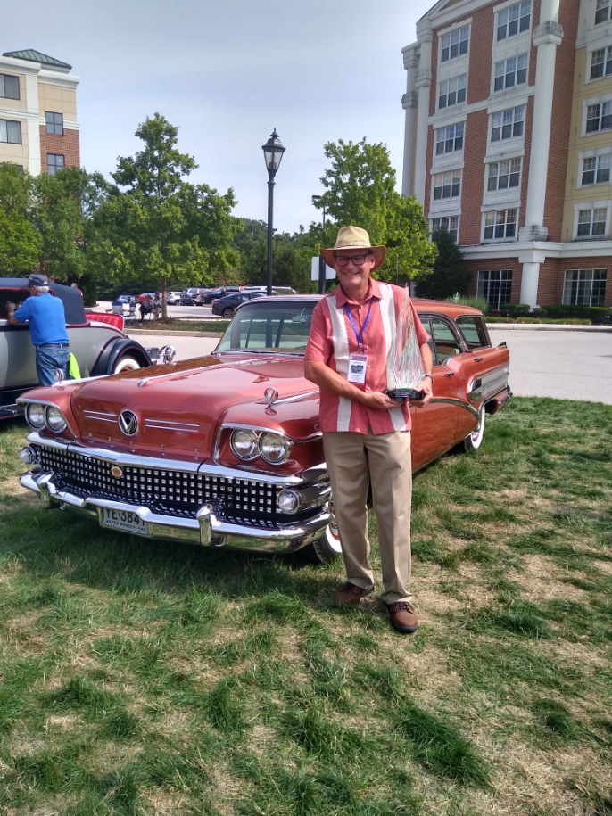 It's a Buick, but it's not something you see very often. Caballero!  - Page 7 Joe_wi11