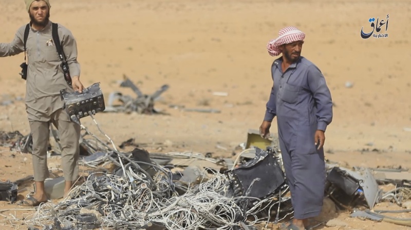 فيديو وصور: البنتاغون تعلن سقوط طائرة بدون طيار التي أسقطها مقاتلو الدولة الإسلامية 14410