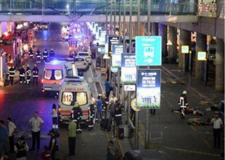 ارتفاع حصيلة هجمات مطار إسطنبول إلى 43 قتيلا و239 جريحا 1512