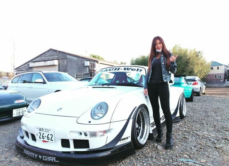 des jolies filles et des porsches - Page 24 Tumbl215