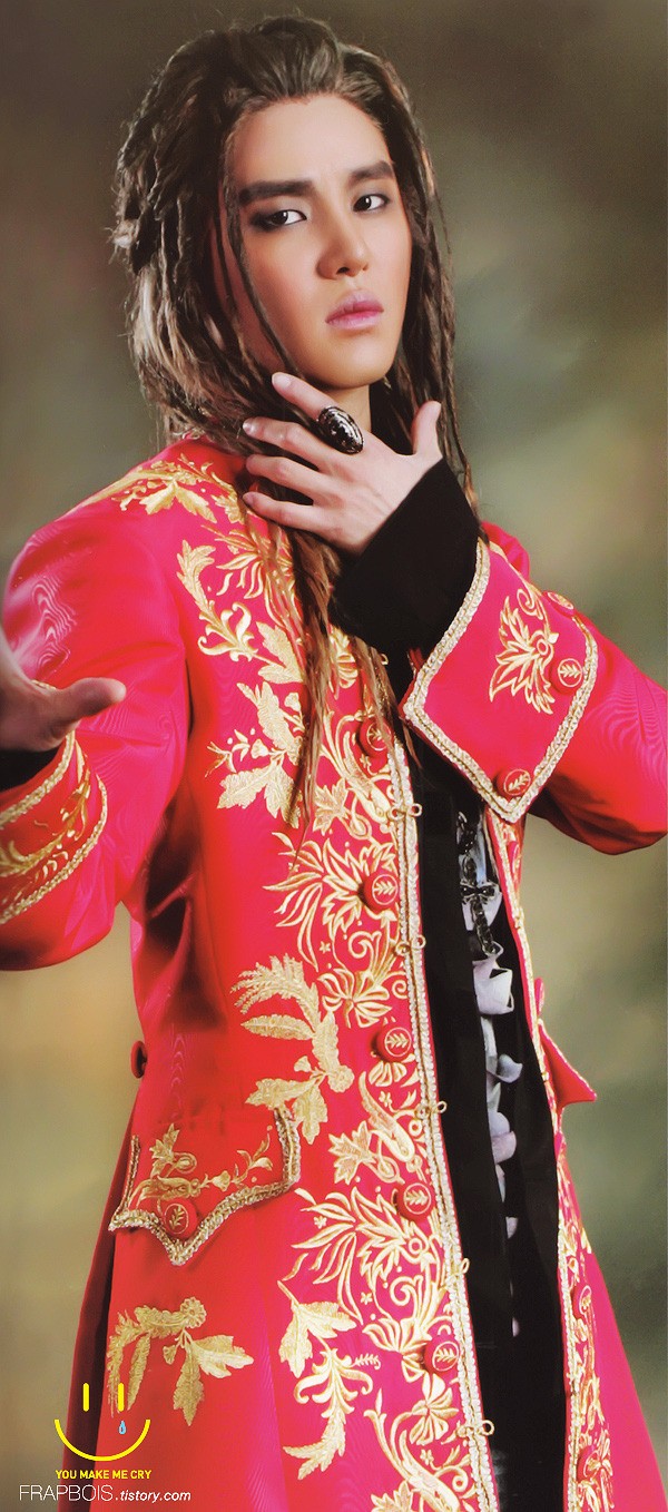 Xiah Junsu como Mozart otra vez en Octubre? Mozart10