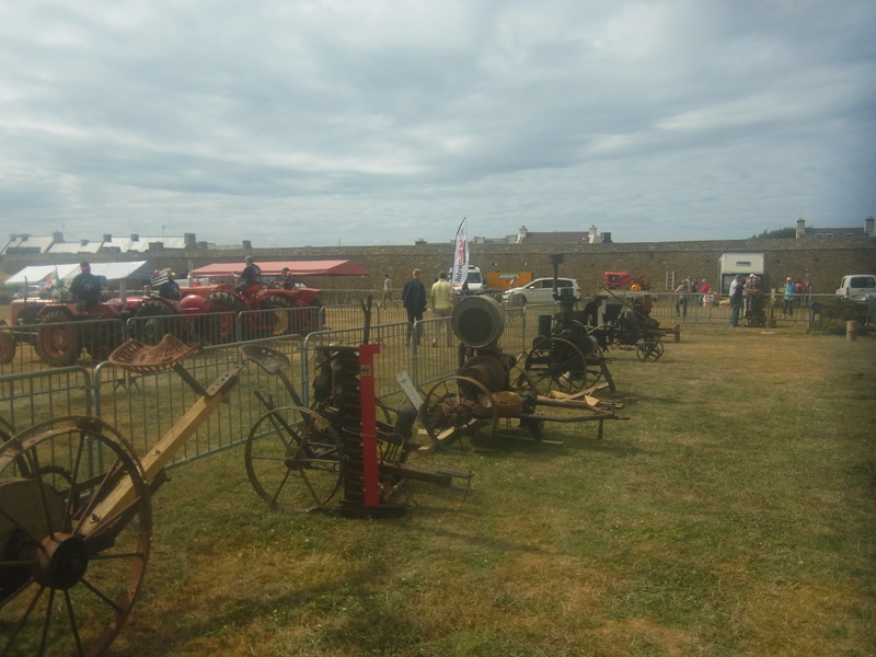  29 - Plougonvelin : 11ème fête des Tracteurs Anciens d'Iroise  Rimg0229