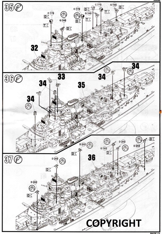 Die "Bismarck" in 1:700 von Revell. Img32510