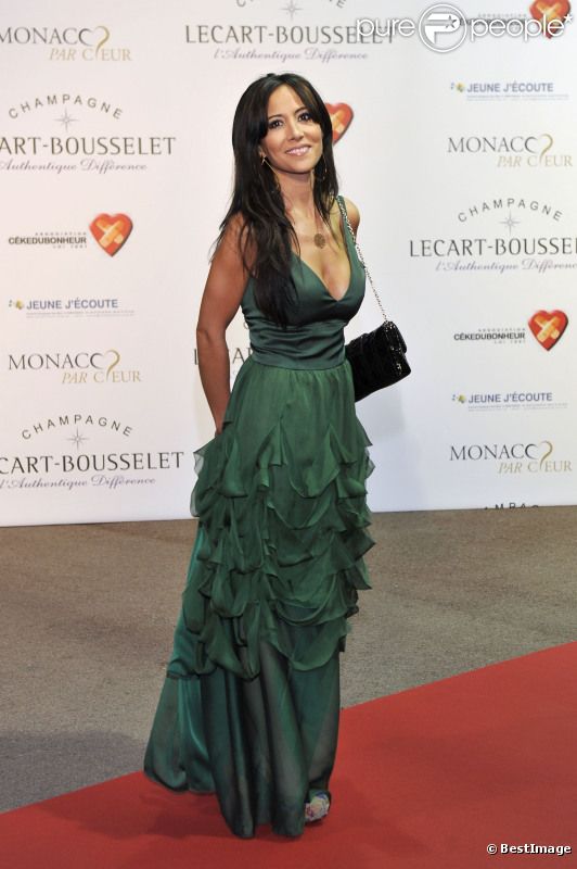 Fabienne  au gala de charité "Monaco par coeur" 94148010