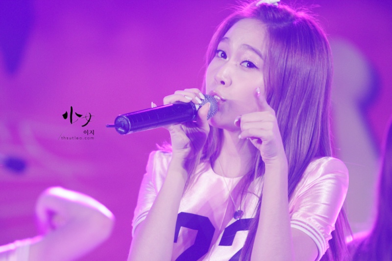 [PICS] Jessica @Caribbean Bay concert 24.07.2010 Img_6711