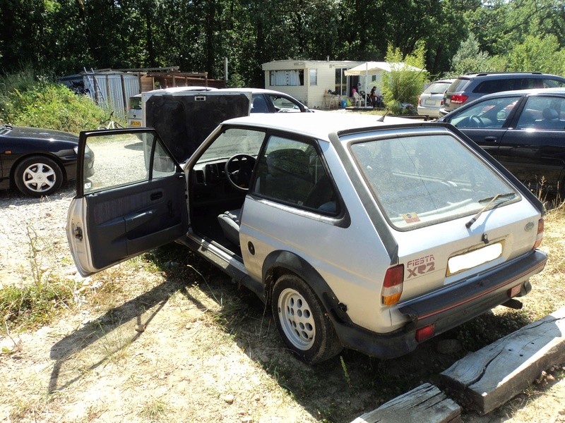[Ford Fiesta XR2 grise 1989] Manu Dsc04511