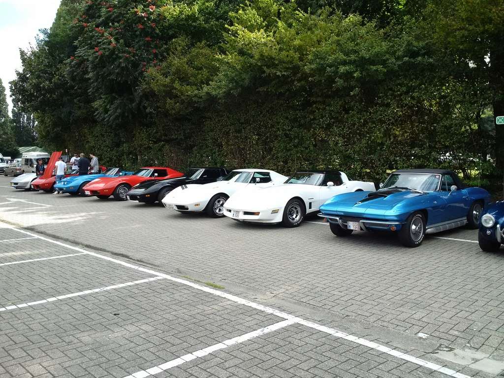 Corvettes vues sur ma route... - Page 2 Img_2049