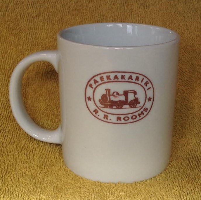 Modern Paekakariki Refreshment Rooms mug Paekak10