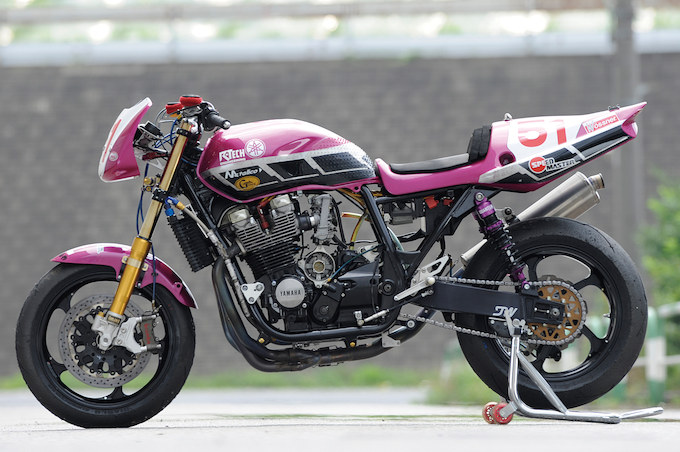 Yamaha XJR - Page 2 0110