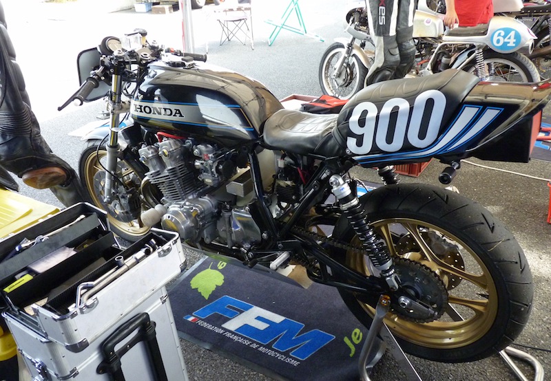 Hier à Magny Cours P1080615