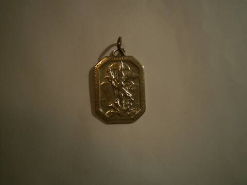 medaille parachutiste saint michel