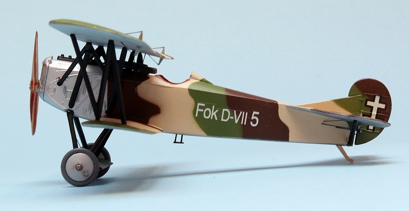 Fokker D.VII - Lithuania 1928-30 - Revell 1/72 Img_6841