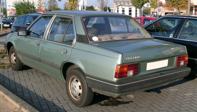 Mon Pontiac Trans Sport 3.8 V6 GT de '92 et ma Pontiac Sunbird 2.0 LE de '91 - Page 3 Opel-a10