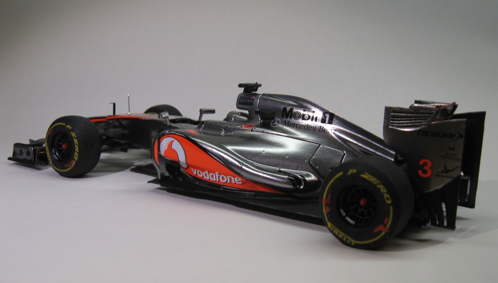 Mp4-27 Mclaren-Mercedes Img_1820