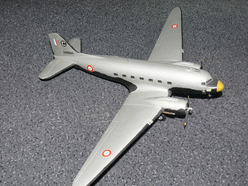 [?] 1/72 - Douglas Dakota/Skytrain 00111