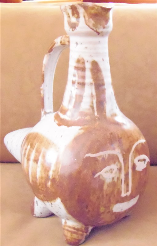 Unusual bird form/abstract pitcher (Picassoesque) - Geoffrey Eastop?  P6280011