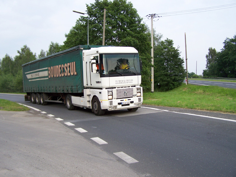 Boudesseul (Magny le Desert) (61) (transporteur disparut) 10015110