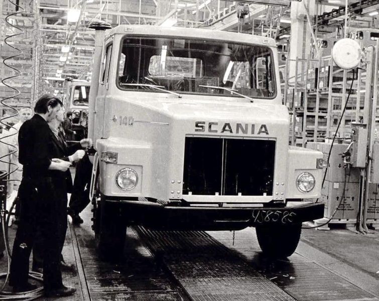 Scania série T (cabine a capot) - Page 6 5710