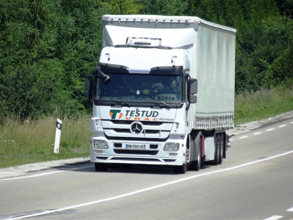 Testud Vrac (Savasse, 26)(groupe Coquelle) Camio264