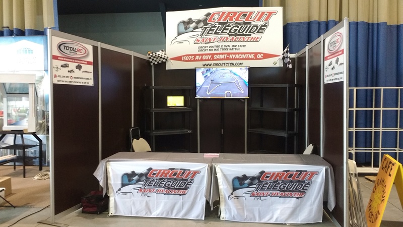 Le circuit téléguidé St-Hyacinthe est à l'Expo St-Hyacinthe 2016-010