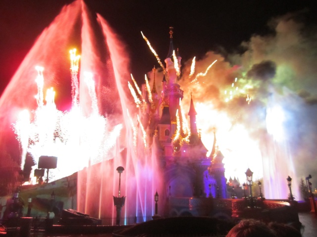 Disney Dreams! - Version 1 [Parc Disneyland - 2012-2013] - Page 30 Copie_22