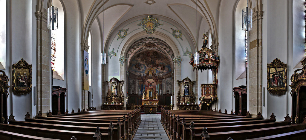 Eglise de Mondorf au Luxembourg P1030410